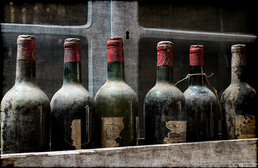 old_wine_by_jacqchristiaan-d6catin.jpg