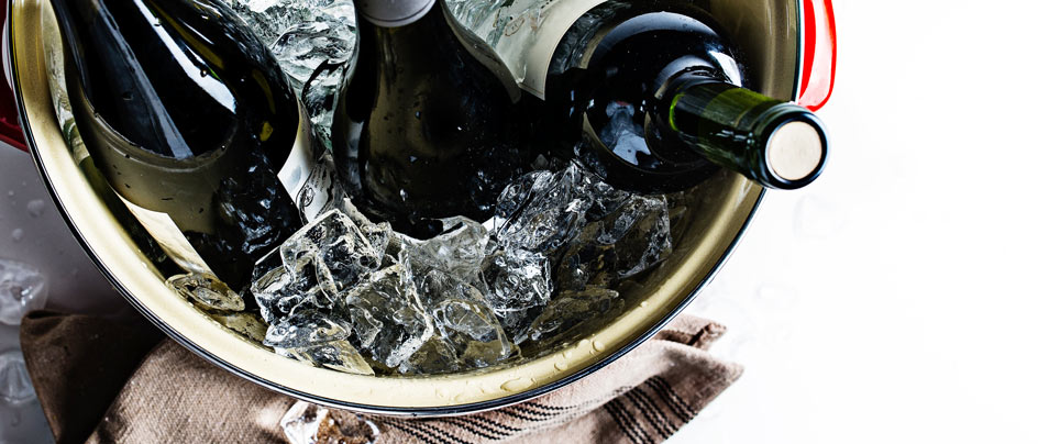 Chilled-red-wine-recommendations-bottles-summer_article1.jpg